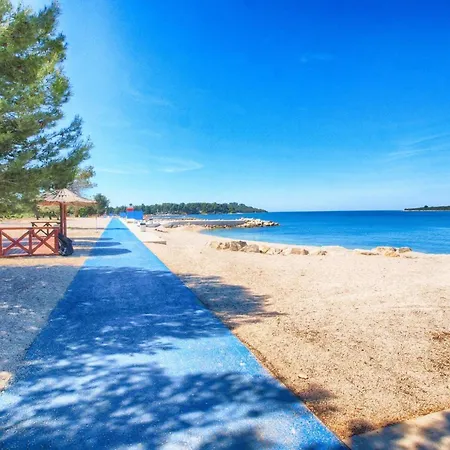 Fuer 10 Personen Ca 120 Qm In Pula-fondole, Istrien Istrische Riviera * Stinjan